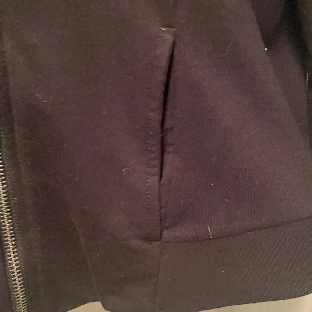 Ladies size 12 bomber jacket like new with pockets - Picture 4 of 6